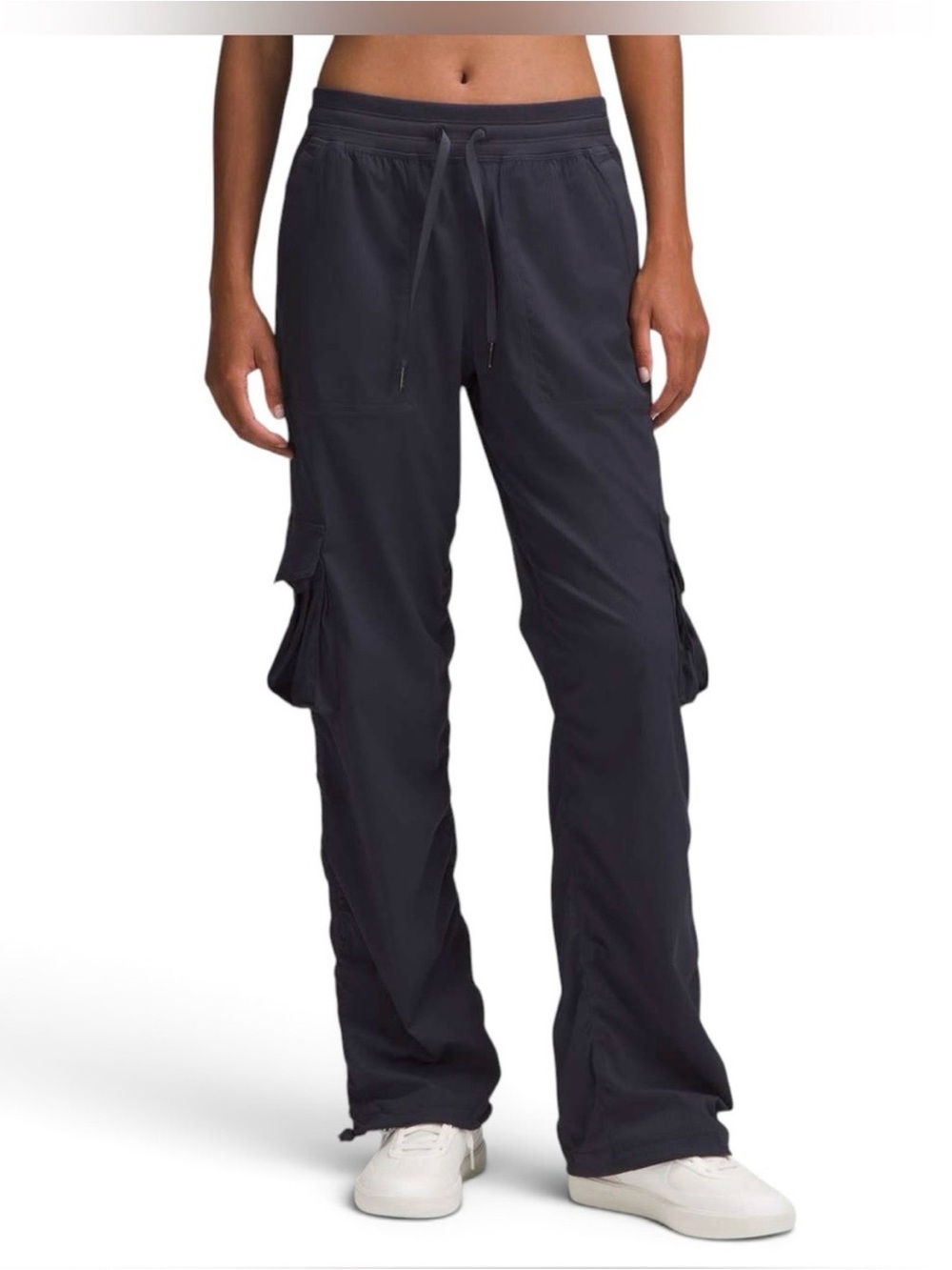 Lululemon Dance Studio Relaxed-Fit MR Cargo Pant BLK XS - Picture 3 of 4